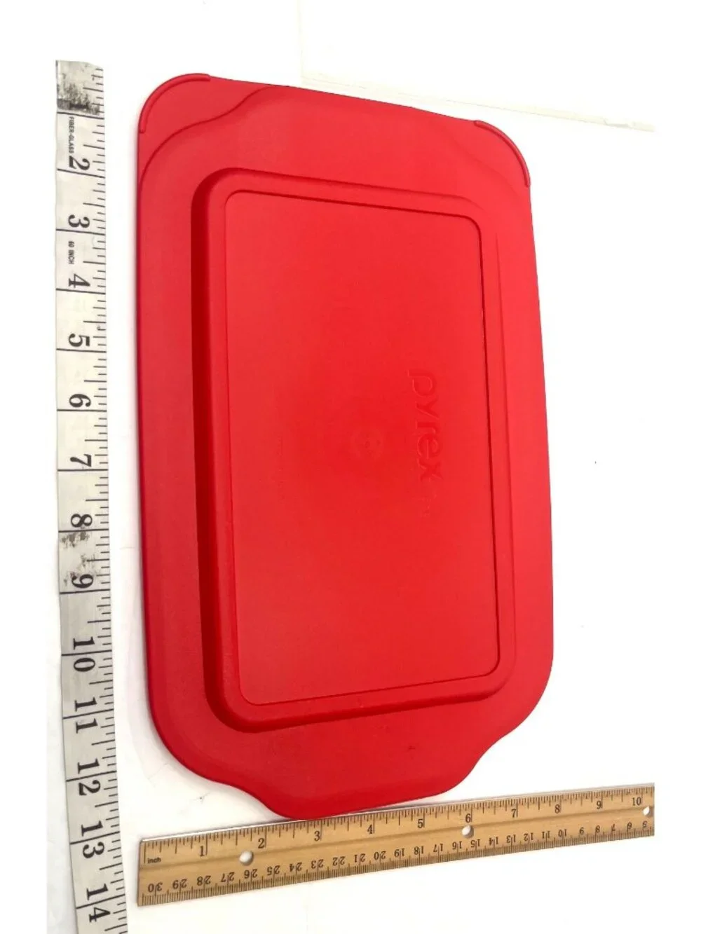 Pyrex Red Plastic Storage Lid 13